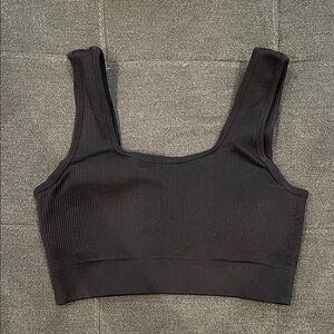 Black Ribbed Sports Bra